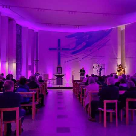 Spectrum Kirche Exerzitien-Und Bildungshaus Auf Mariahilf Passau Ngoại thất bức ảnh