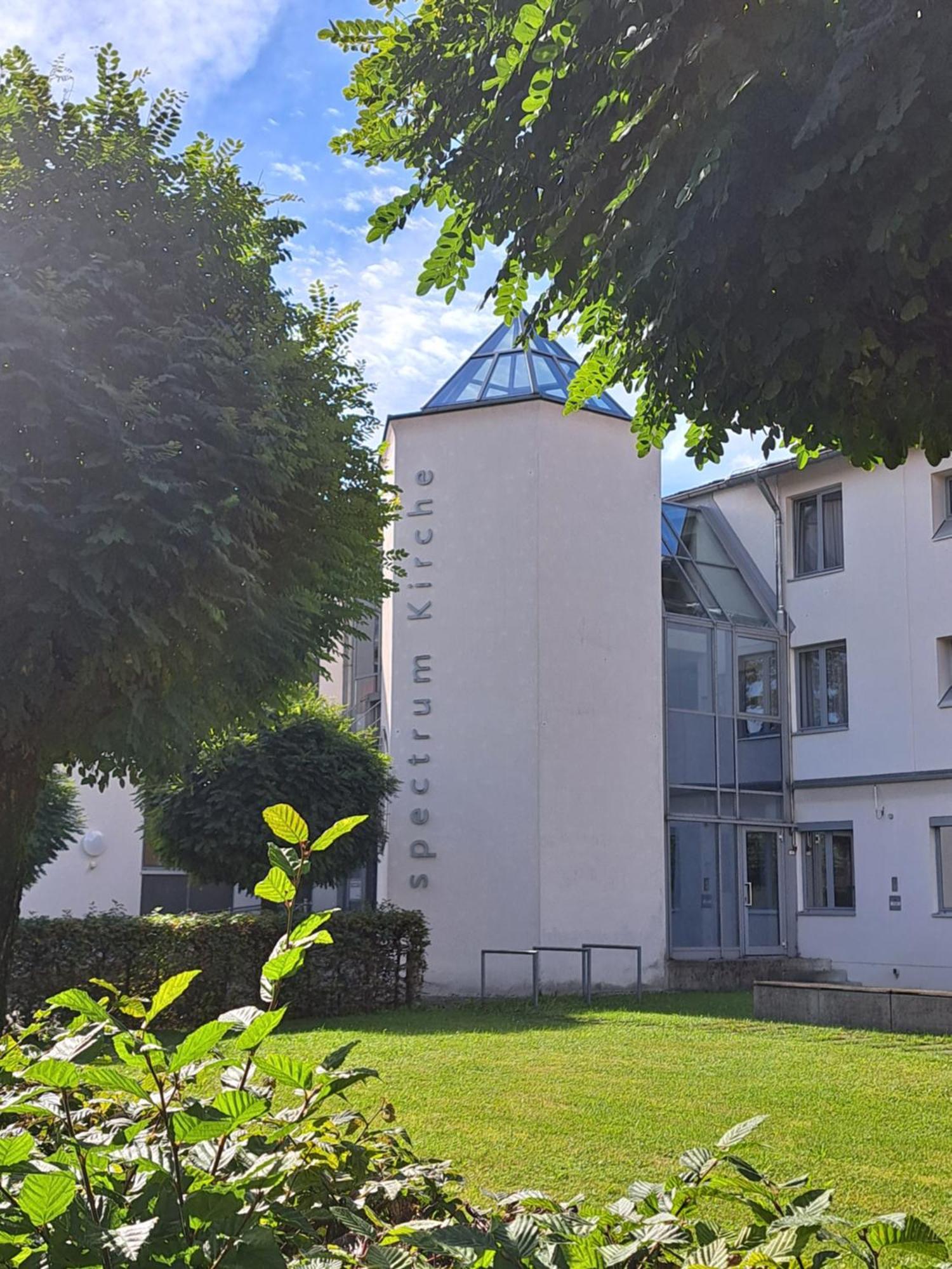 Spectrum Kirche Exerzitien-Und Bildungshaus Auf Mariahilf Passau Ngoại thất bức ảnh